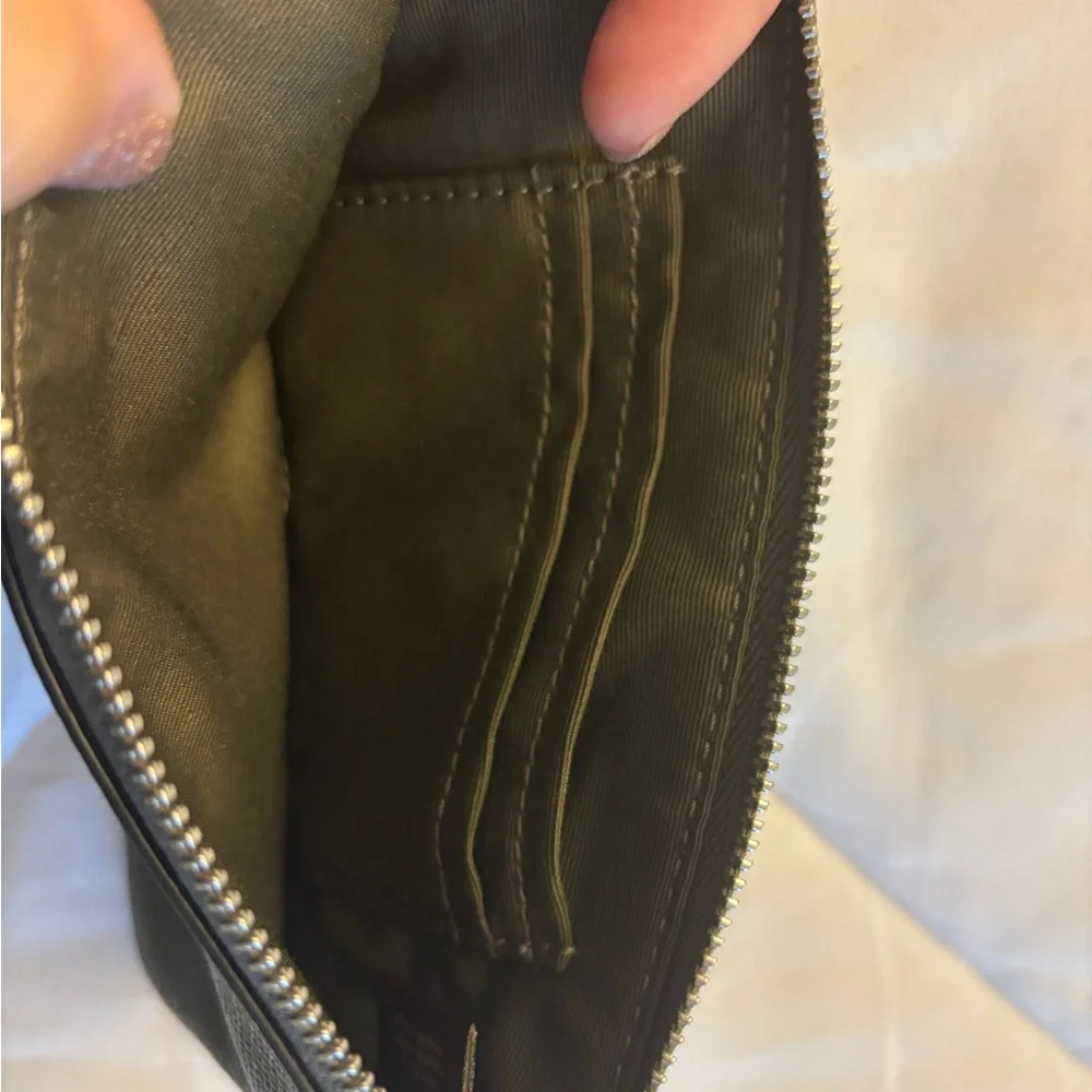 Coach Dark Green Leather Pouch - Picture 3 of 3